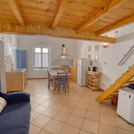 Apartment Up